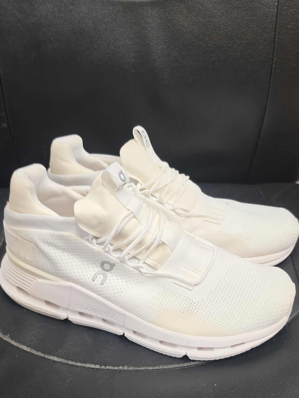 On Running Women's Sneakers in White